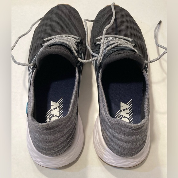 New Balance Men’s Size 12 Fresh Foam Roav Running Shoe - Picture 7 of 11